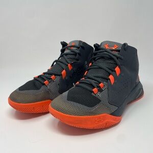 Under Armour Torch Fade Basketball Shoes